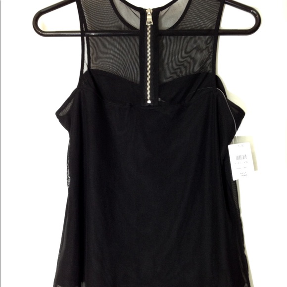 Cache Sleeveless Top - Picture 6 of 7